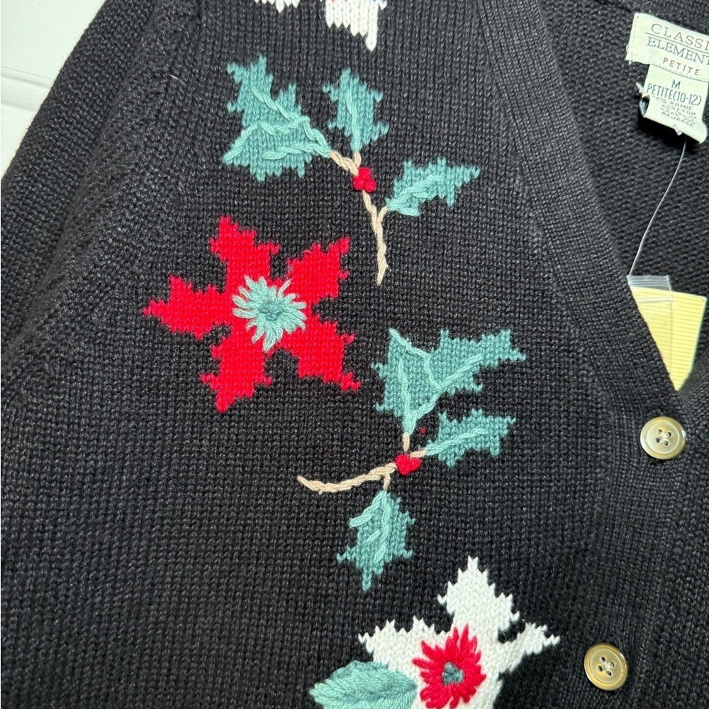 Classic Elements Christmas Holly Embroidered Black Sweater Cardigan Medium NWT - Picture 2 of 9